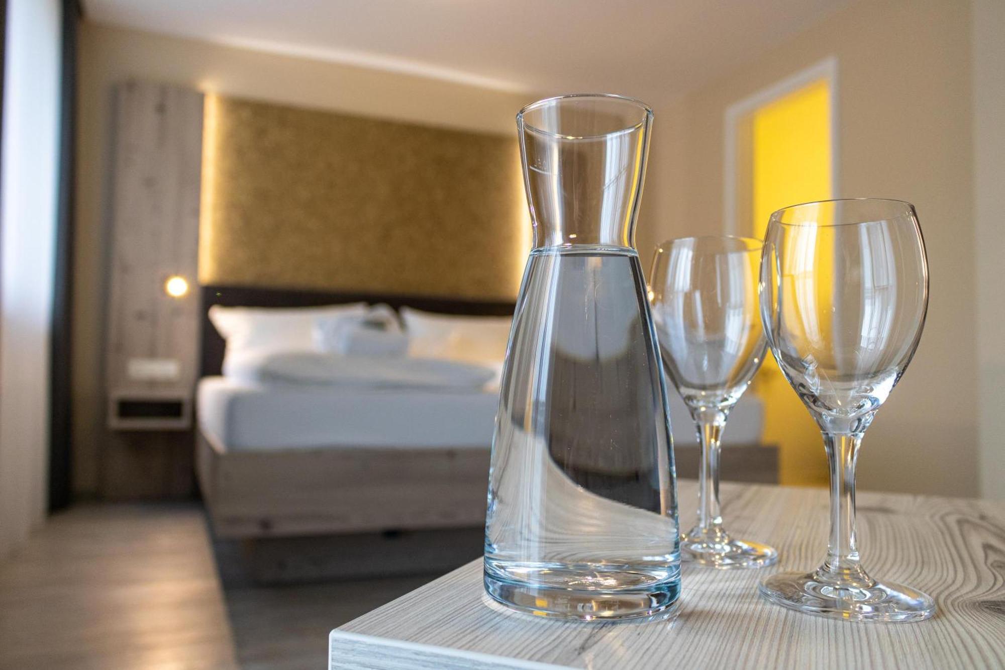 Hotel Dirsch Wellness & Spa Resort Emsing Kültér fotó