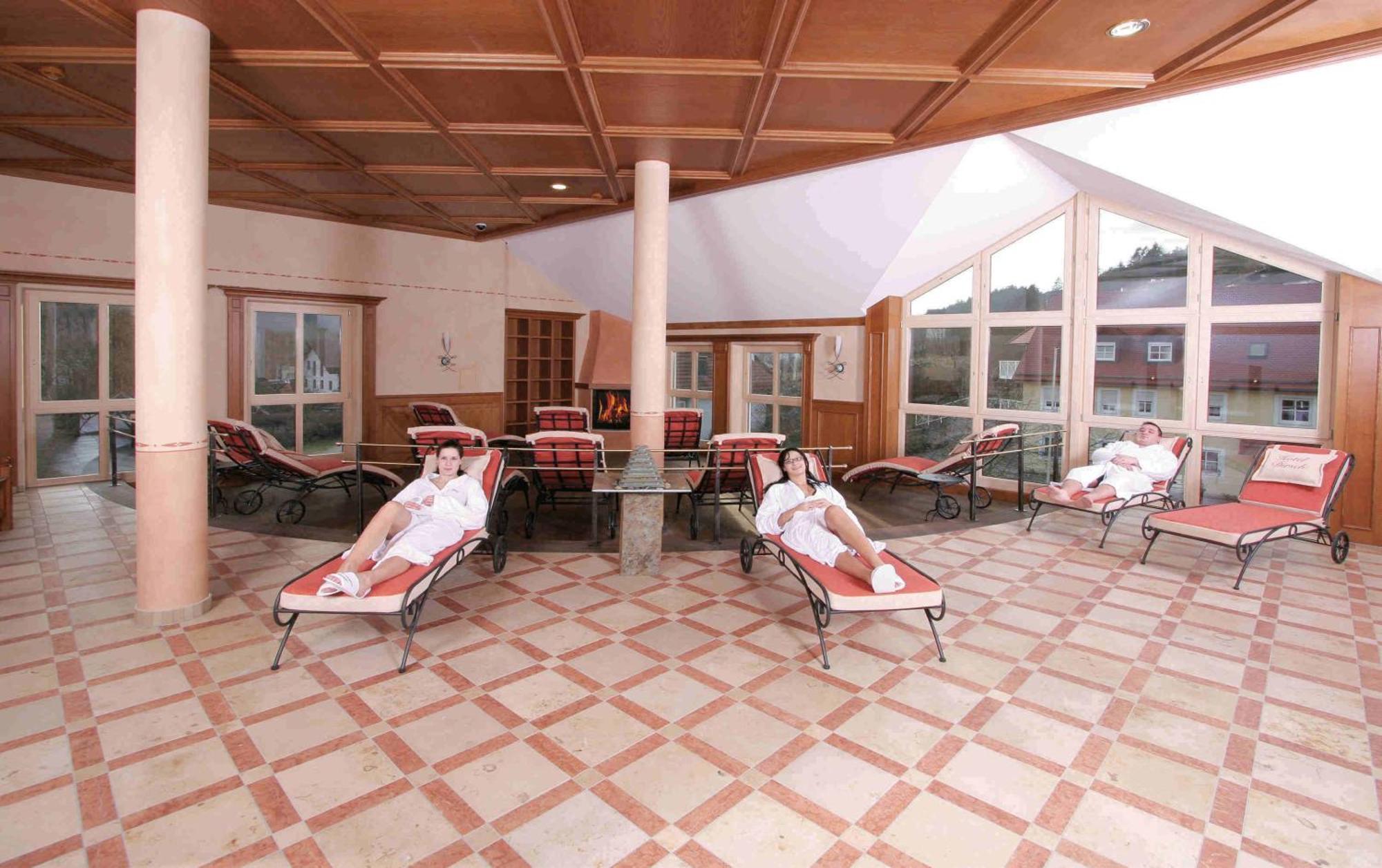 Hotel Dirsch Wellness & Spa Resort Emsing Kültér fotó