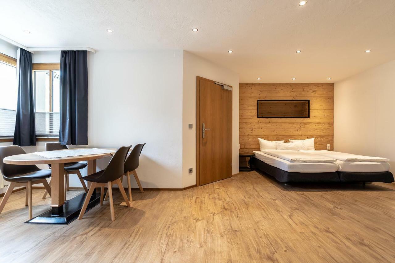 Hotel Dirsch Wellness & Spa Resort Emsing Kültér fotó