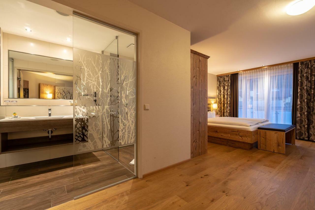 Hotel Dirsch Wellness & Spa Resort Emsing Kültér fotó